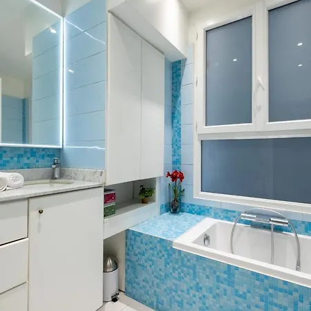 Veeve - Amber Blush Apartment *